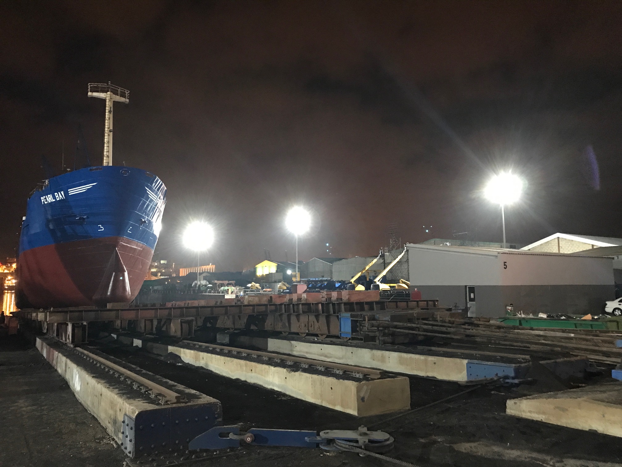 Farolas LED en Zamakona Yards Islas Canarias
