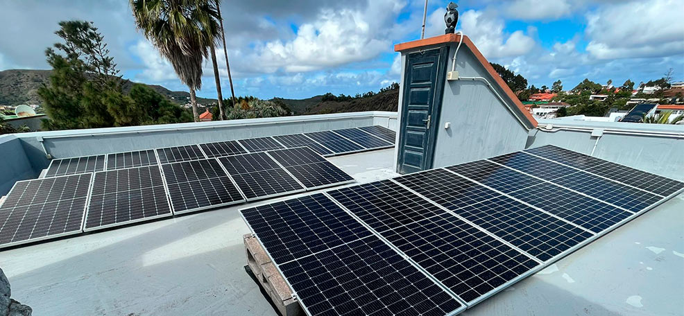 Instalación fotovoltaica Nuestra Señora de Lourdes