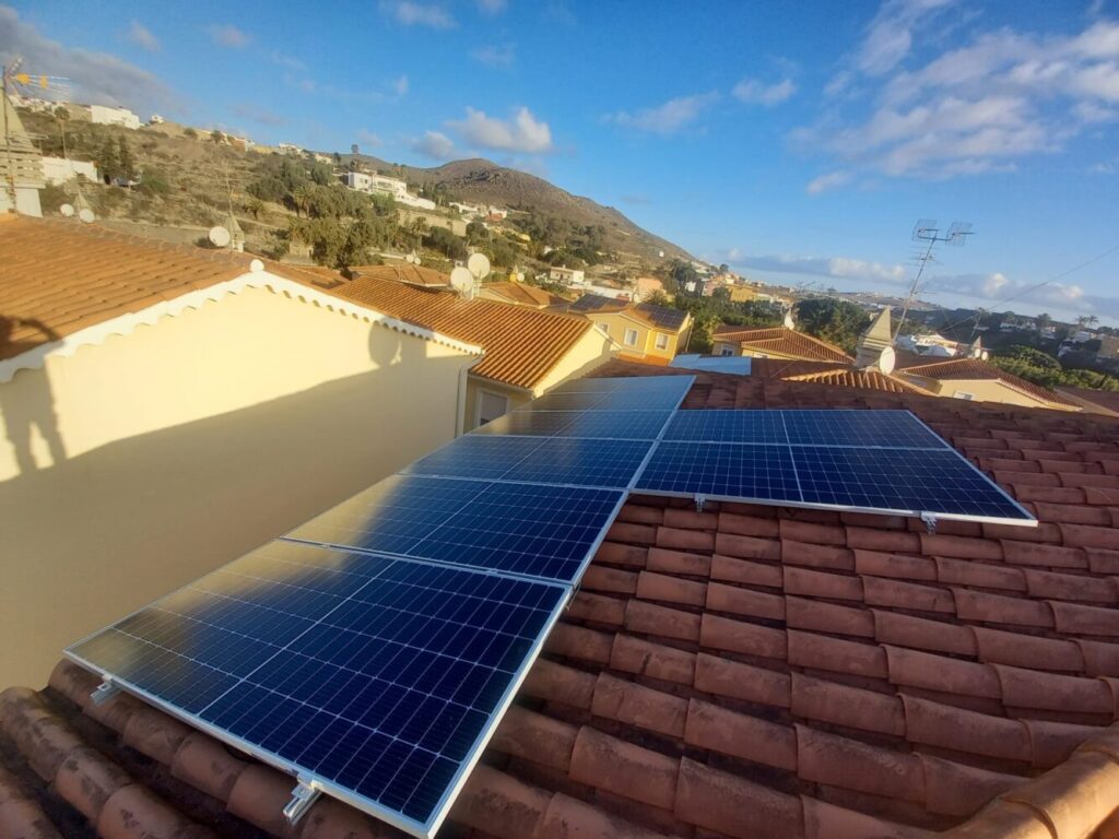 Techo con panel solar