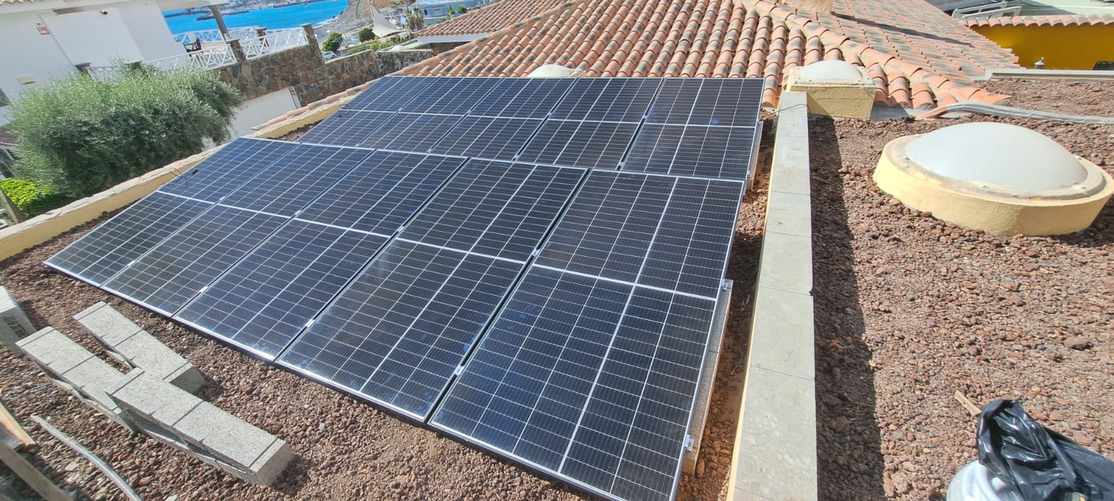 Instalación fotovoltaica en San Bartolomé de Tirajana, Gran Canaria.